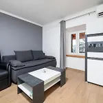 Awesome Home In Labin With House Sea View בית נופש