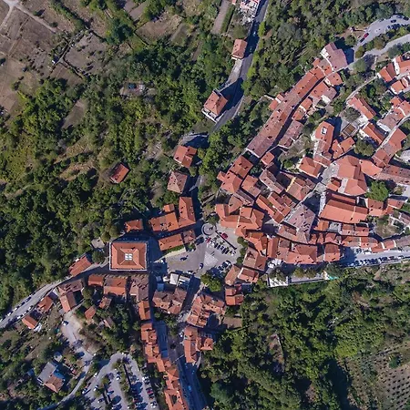 בית נופש Awesome Home In Labin With House Sea View